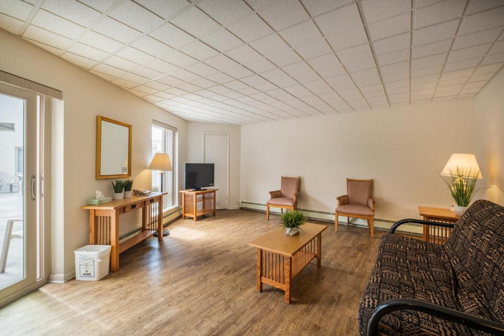 One-Bedroom Apartment interior